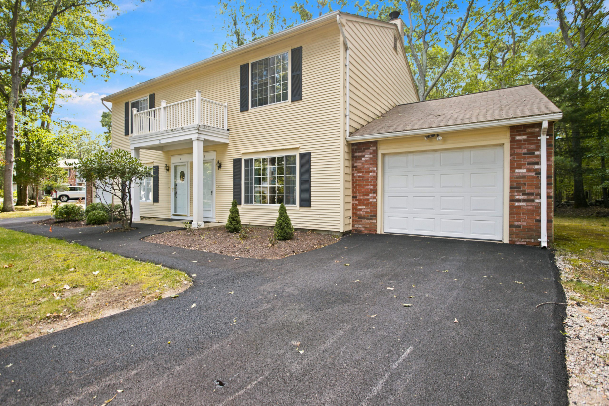025-30 B Eagle Run Warwick RI Hi Res-123